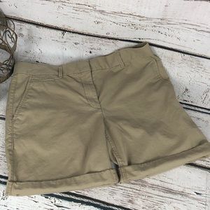GAP Khaki Shorts 6